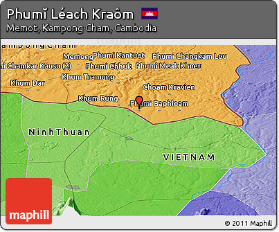 Political Panoramic Map of Phumĭ Léach Kraôm