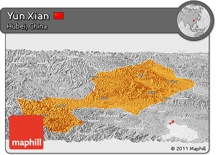Political Panoramic Map of Yun Xian, lighten, desaturated